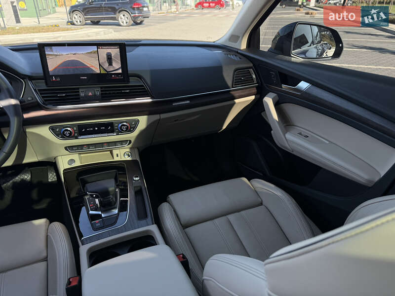 Позашляховик / Кросовер Audi Q5 2023 в Києві