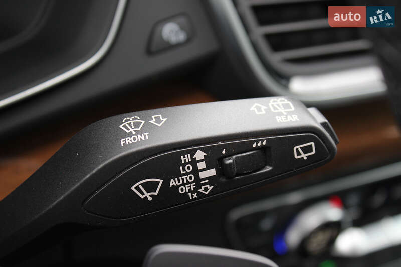 Внедорожник / Кроссовер Audi Q5 2024 в Львове