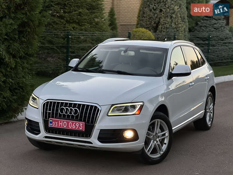Позашляховик / Кросовер Audi Q5 2015 в Рівному