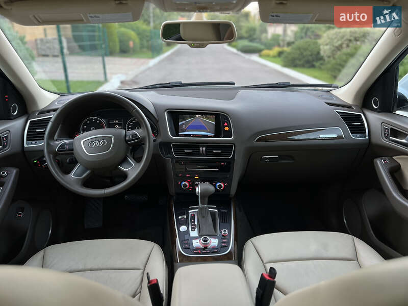 Позашляховик / Кросовер Audi Q5 2015 в Рівному
