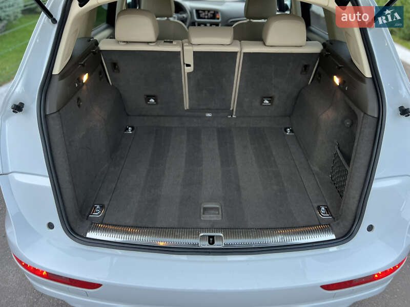 Позашляховик / Кросовер Audi Q5 2015 в Рівному