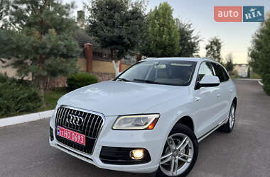 Позашляховик / Кросовер Audi Q5 2015 в 
