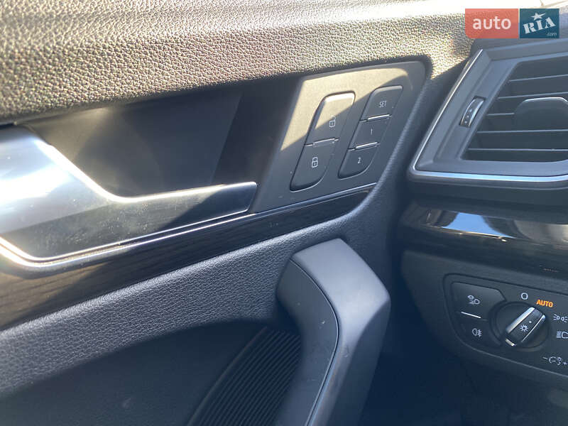 Внедорожник / Кроссовер Audi Q5 2018 в Львове