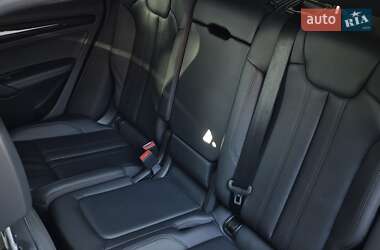 Внедорожник / Кроссовер Audi Q5 2017 в 