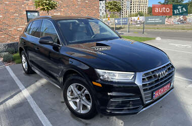 Позашляховик / Кросовер Audi Q5 2019 в 