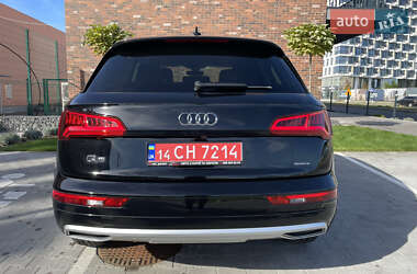 Позашляховик / Кросовер Audi Q5 2019 в 