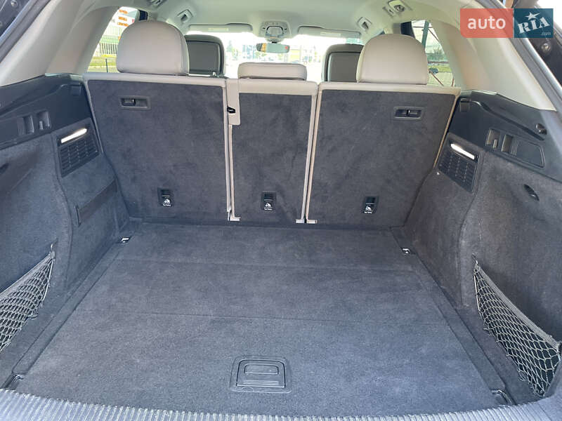 Внедорожник / Кроссовер Audi Q5 2019 в Киеве