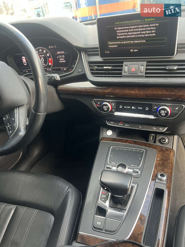 Внедорожник / Кроссовер Audi Q5 2018 в Полтаве