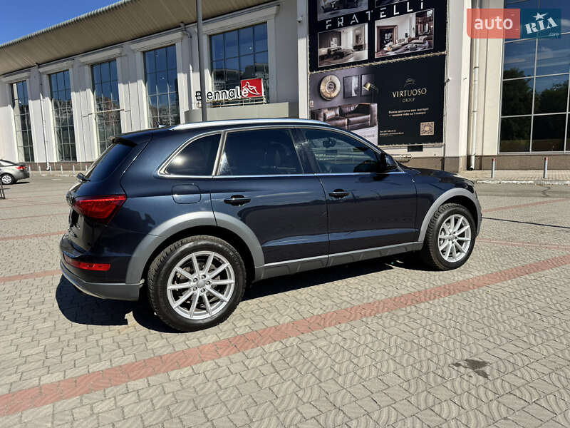 Внедорожник / Кроссовер Audi Q5 2016 в Днепре