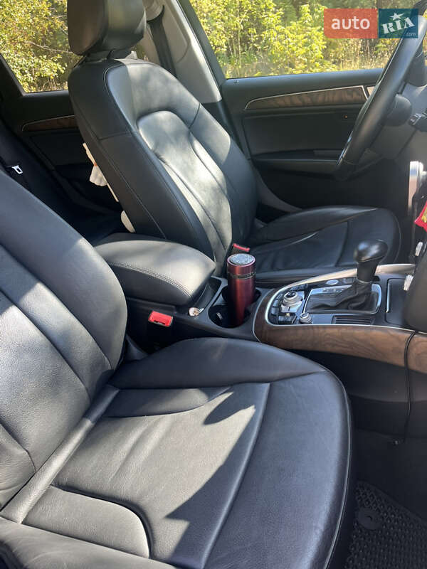 Внедорожник / Кроссовер Audi Q5 2013 в Киеве