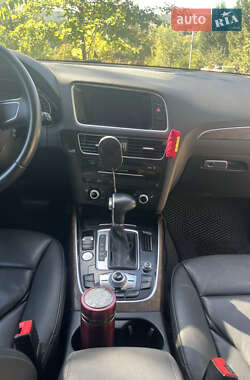 Позашляховик / Кросовер Audi Q5 2013 в 