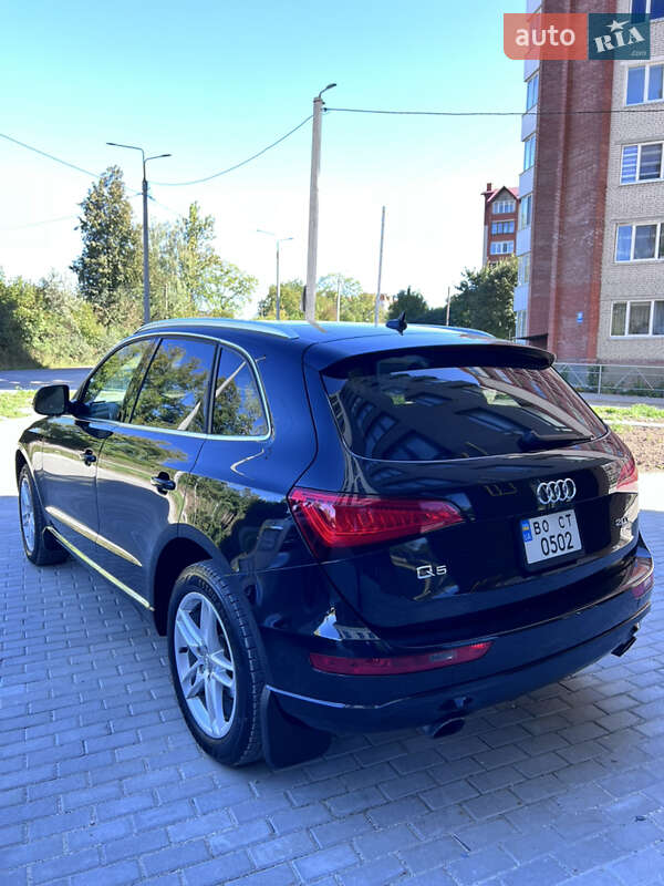 Внедорожник / Кроссовер Audi Q5 2013 в Тернополе