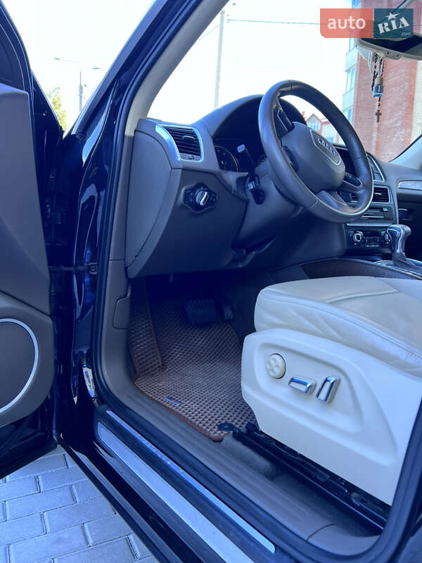 Внедорожник / Кроссовер Audi Q5 2013 в Тернополе
