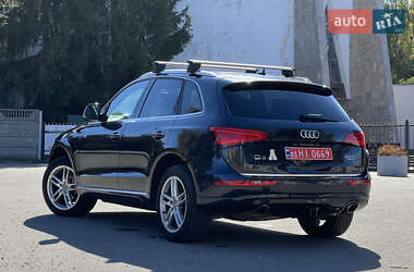 Внедорожник / Кроссовер Audi Q5 2016 в 