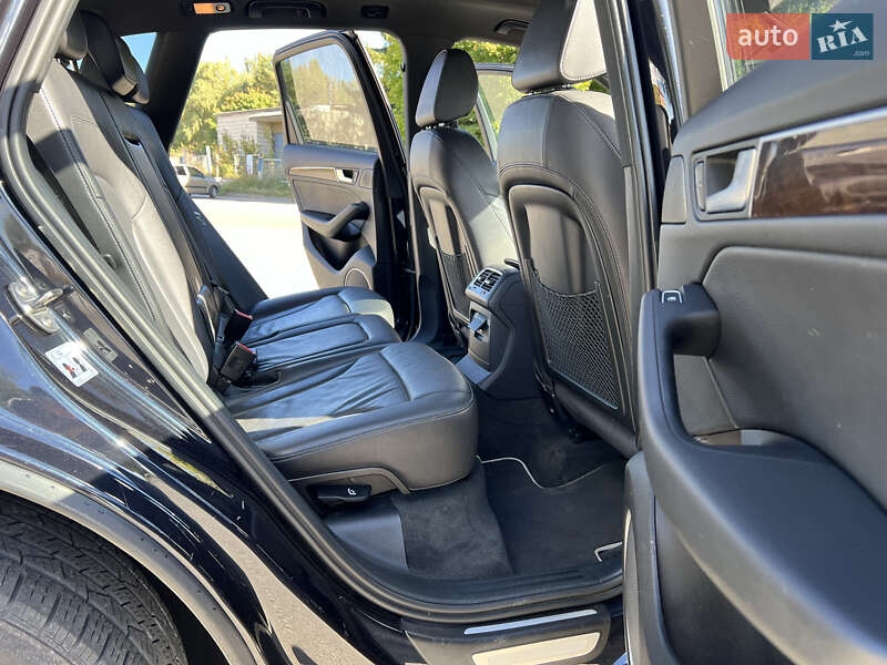 Внедорожник / Кроссовер Audi Q5 2016 в Киеве