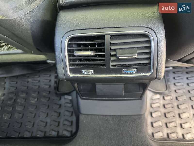 Внедорожник / Кроссовер Audi Q5 2016 в Ровно