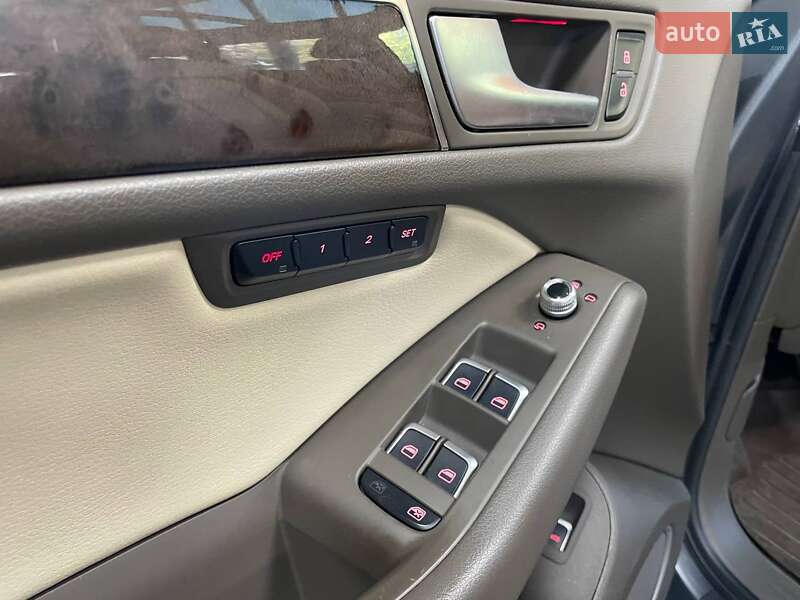 Внедорожник / Кроссовер Audi Q5 2013 в Полтаве
