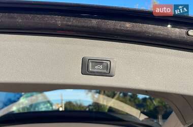 Позашляховик / Кросовер Audi Q5 2013 в 