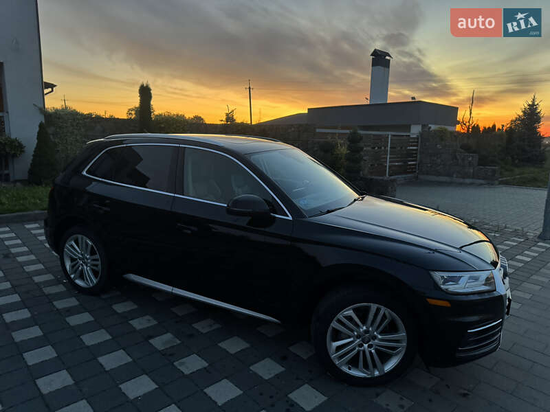 Внедорожник / Кроссовер Audi Q5 2018 в Стрые