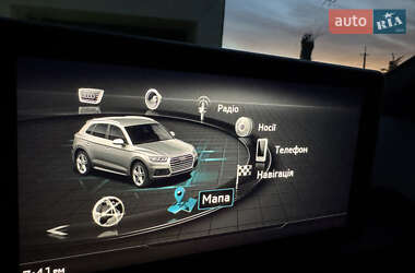 Внедорожник / Кроссовер Audi Q5 2018 в 