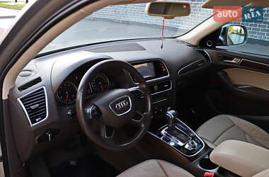 Внедорожник / Кроссовер Audi Q5 2017 в 