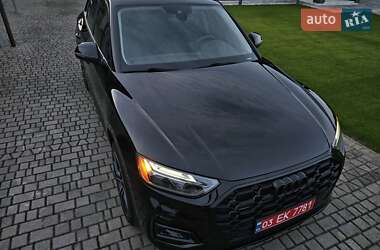 Внедорожник / Кроссовер Audi Q5 2021 в 