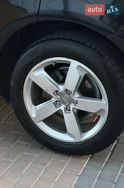 Внедорожник / Кроссовер Audi Q5 2011 в 