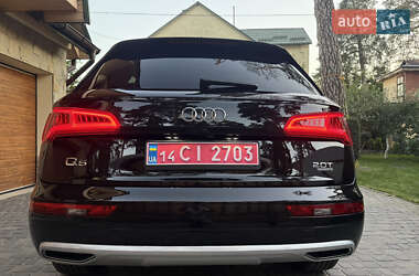 Внедорожник / Кроссовер Audi Q5 2018 в 