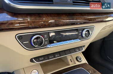 Внедорожник / Кроссовер Audi Q5 2018 в 