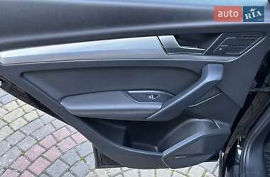 Внедорожник / Кроссовер Audi Q5 2019 в 