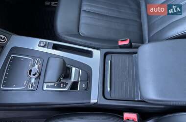 Внедорожник / Кроссовер Audi Q5 2019 в 