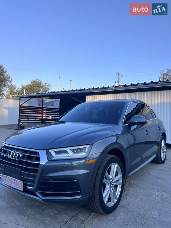 Внедорожник / Кроссовер Audi Q5 2018 в Запорожье