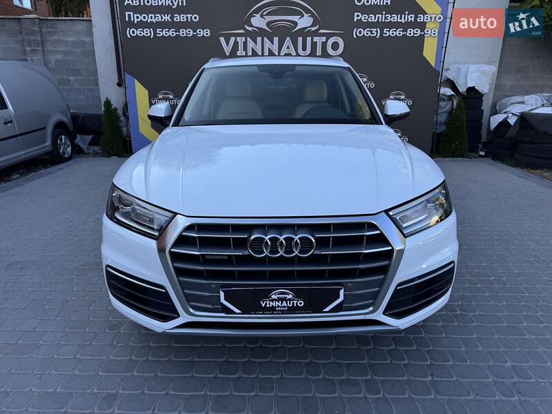 Позашляховик / Кросовер Audi Q5 2018 в Вінниці