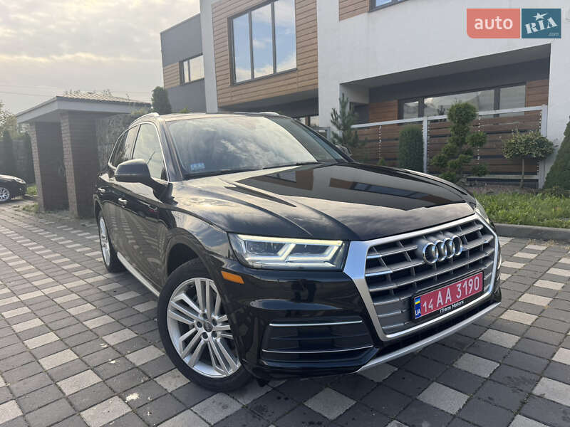 Внедорожник / Кроссовер Audi Q5 2018 в Стрые