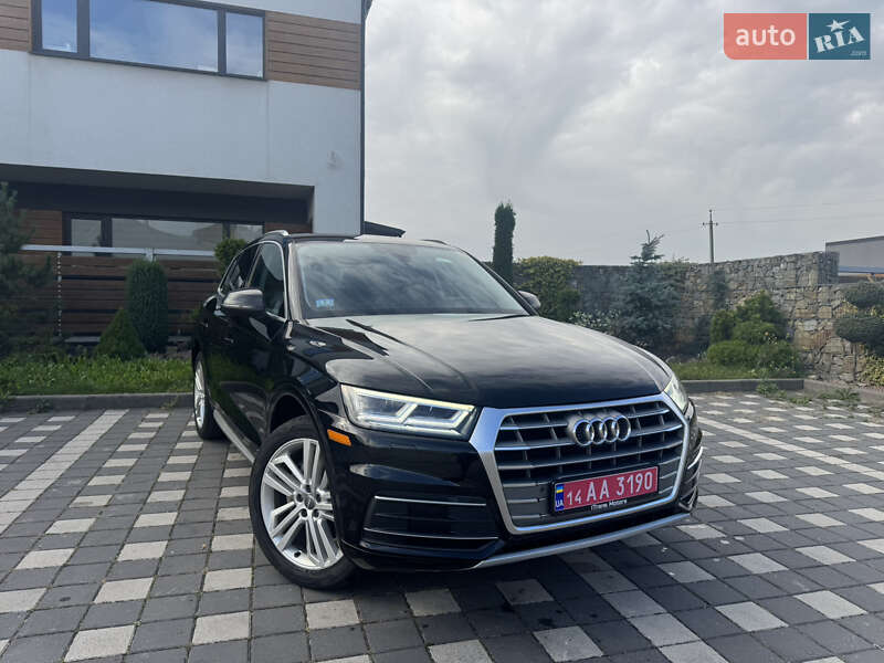 Внедорожник / Кроссовер Audi Q5 2018 в Стрые