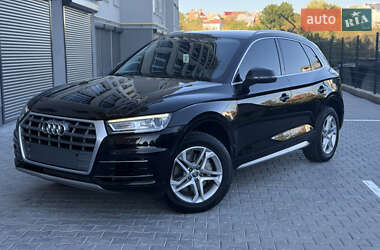 Внедорожник / Кроссовер Audi Q5 2019 в 