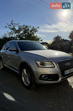 Внедорожник / Кроссовер Audi Q5 2016 в 
