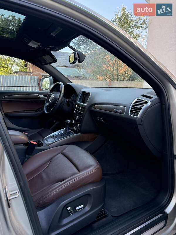 Внедорожник / Кроссовер Audi Q5 2016 в Тернополе