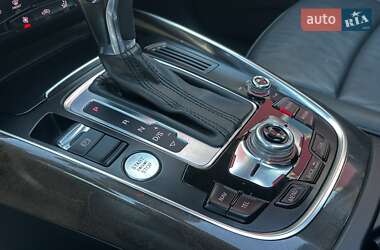 Внедорожник / Кроссовер Audi Q5 2012 в 