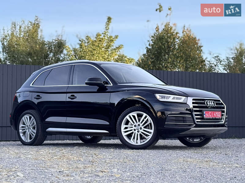 Позашляховик / Кросовер Audi Q5 2017 в Самборі