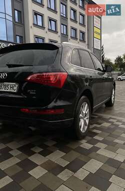 Внедорожник / Кроссовер Audi Q5 2010 в 