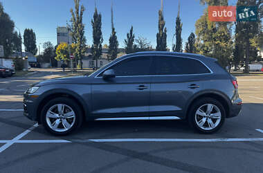 Внедорожник / Кроссовер Audi Q5 2019 в 