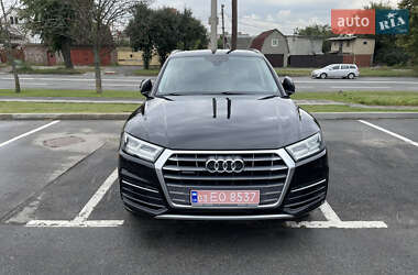 Внедорожник / Кроссовер Audi Q5 2018 в Киеве