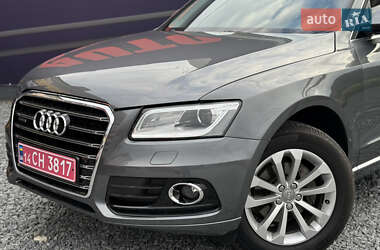 Внедорожник / Кроссовер Audi Q5 2016 в 