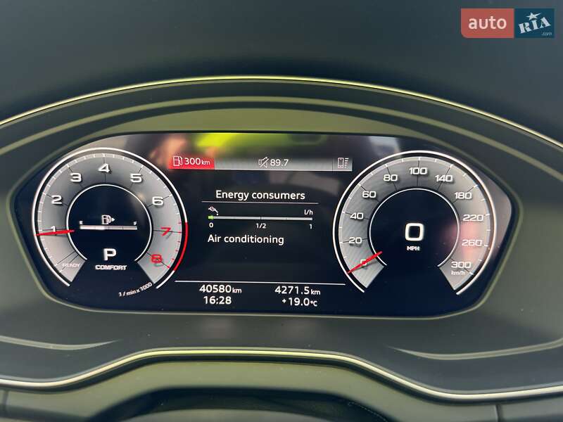 Внедорожник / Кроссовер Audi Q5 2022 в Одессе