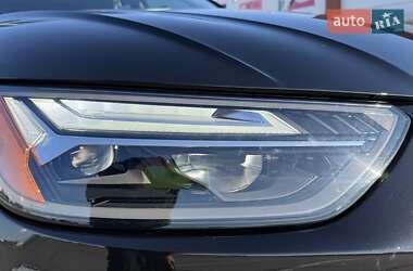 Внедорожник / Кроссовер Audi Q5 2022 в 