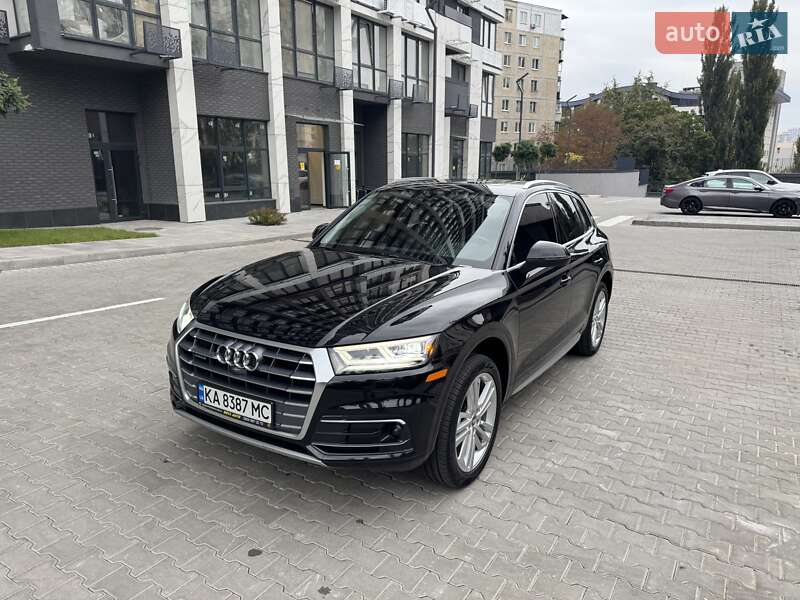 Внедорожник / Кроссовер Audi Q5 2018 в Киеве