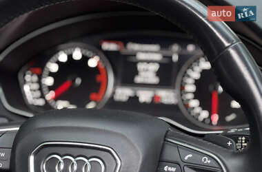Внедорожник / Кроссовер Audi Q5 2018 в 