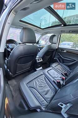 Внедорожник / Кроссовер Audi Q5 2016 в 