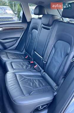 Внедорожник / Кроссовер Audi Q5 2016 в 